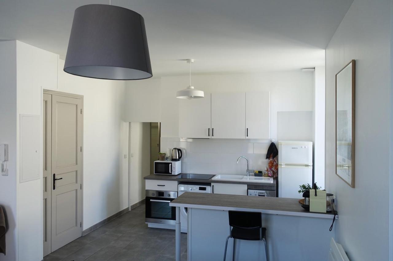Maison Carree/Coeur Historique De Nimes - Superbe Appt 55M² Exterior foto
